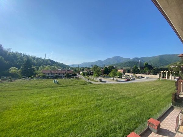 appartamento in vendita a Trescore Balneario