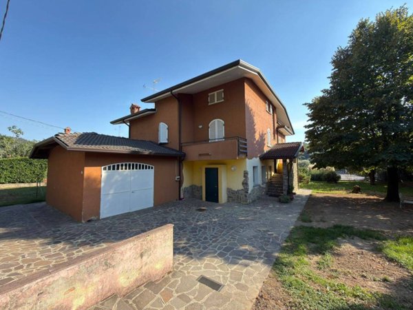 casa indipendente in vendita a Trescore Balneario