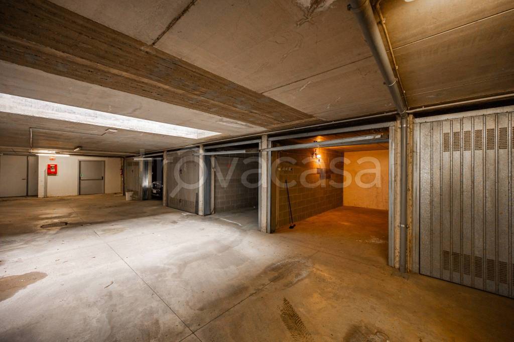 ufficio in vendita a Trescore Balneario