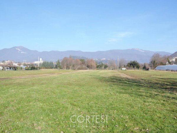 terreno in vendita a Trescore Balneario