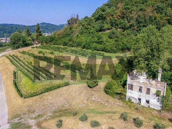 terreno in vendita a Trescore Balneario