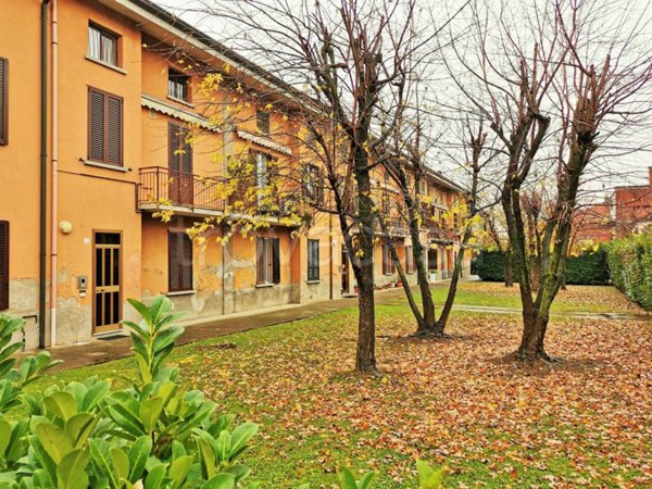 appartamento in vendita a Treviglio in zona Geromina