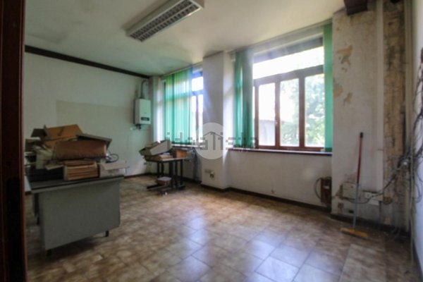 ufficio in vendita a Treviglio