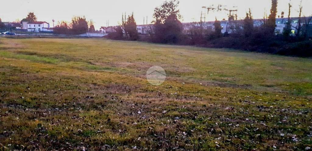 terreno agricolo in vendita a Treviglio