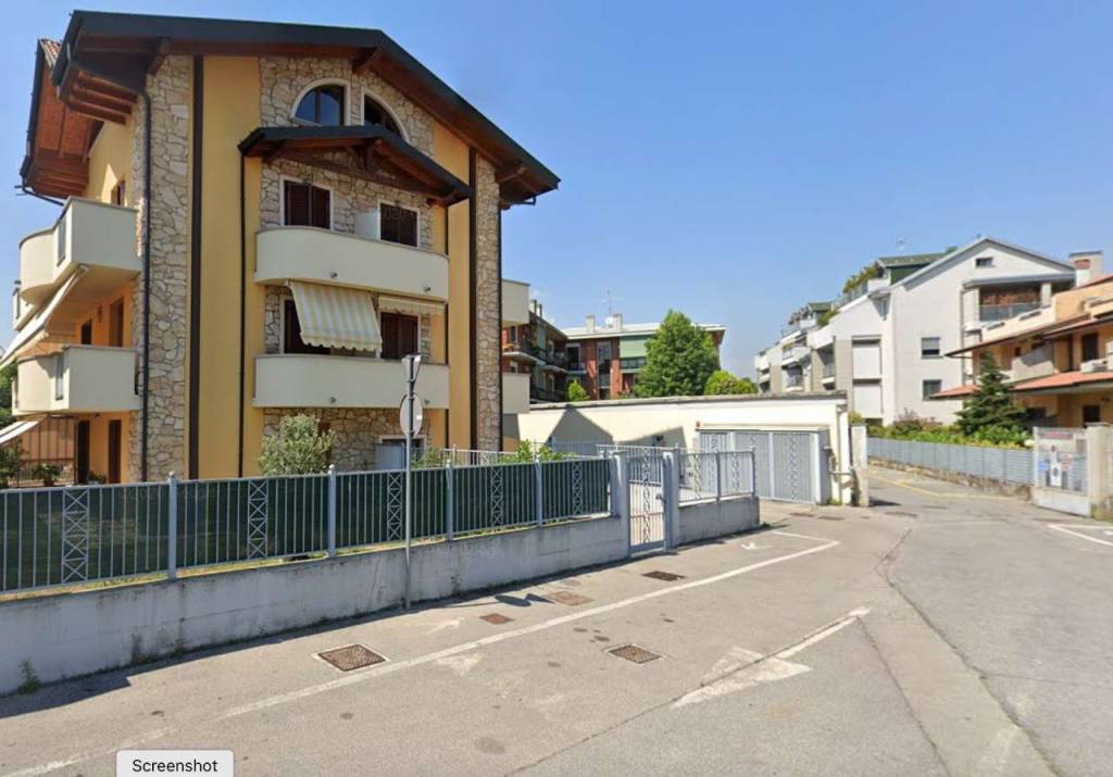 casa semindipendente in vendita a Treviglio