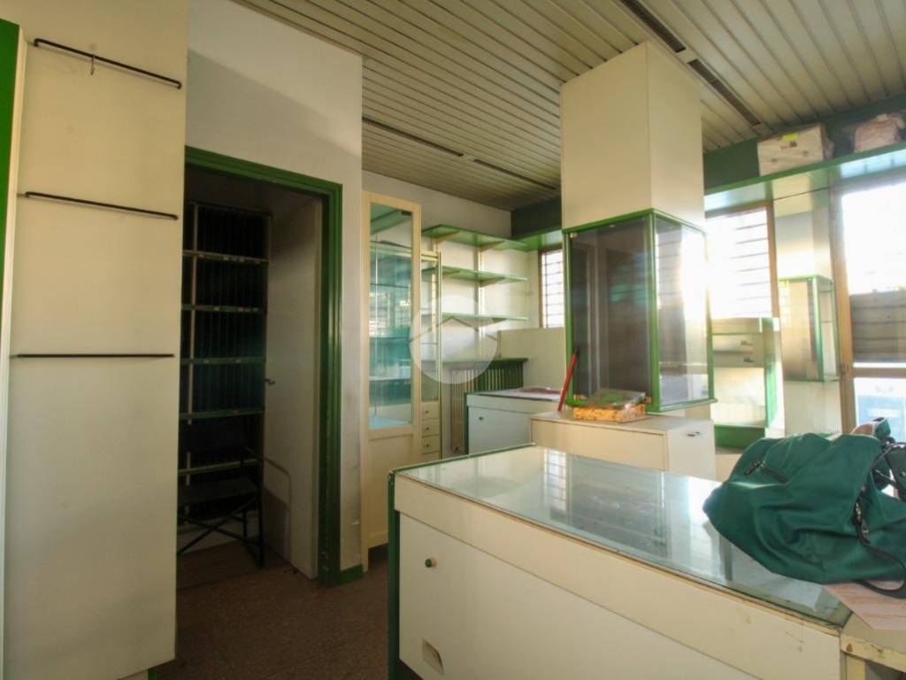 negozio in vendita a Treviglio
