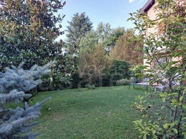 casa indipendente in vendita a Treviglio