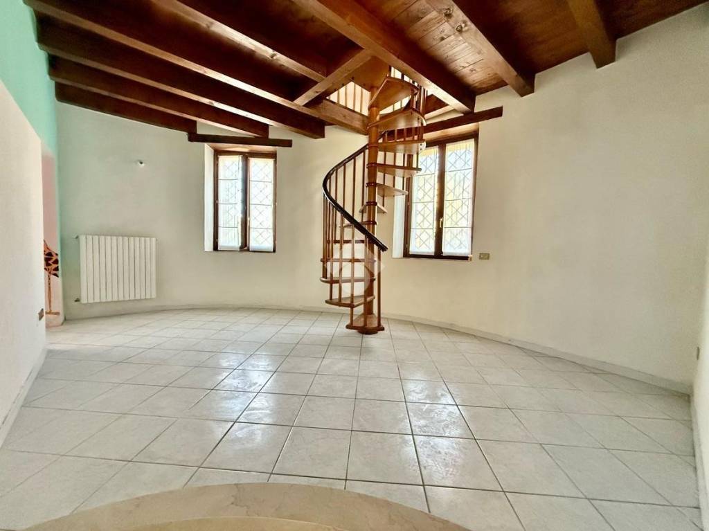 appartamento in vendita a Treviglio