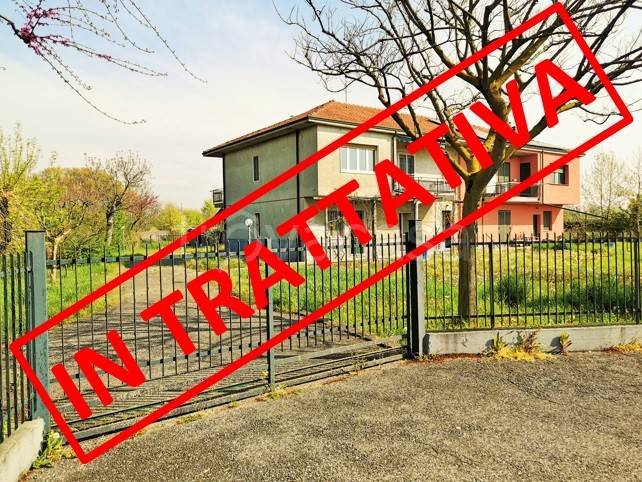 casa indipendente in vendita a Treviglio