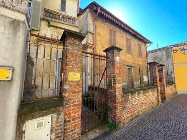intera palazzina in vendita a Treviglio
