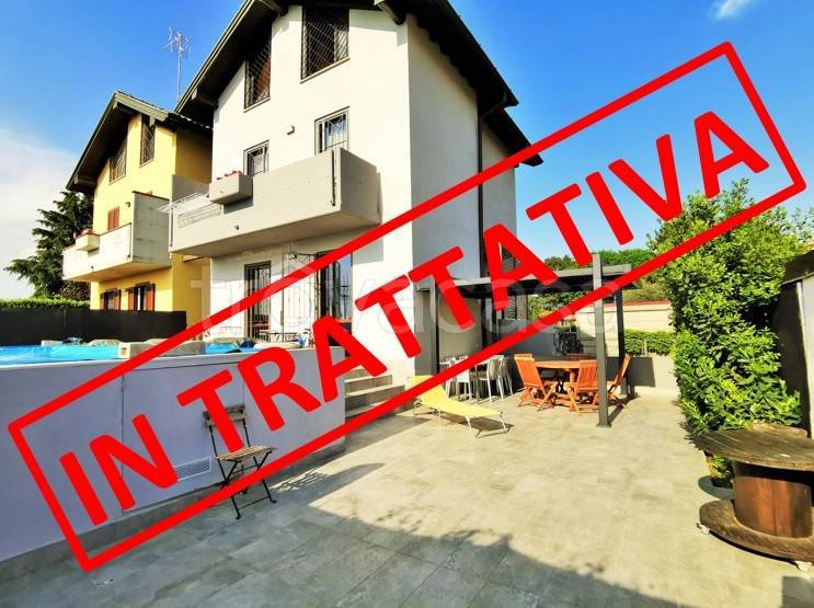 casa indipendente in vendita a Treviglio