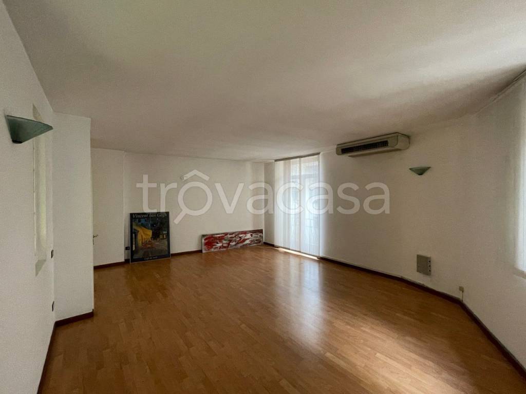 appartamento in vendita a Treviglio