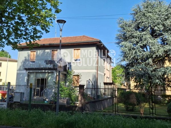 casa indipendente in vendita a Treviglio