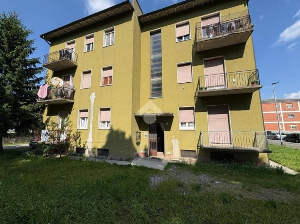 appartamento in vendita a Treviglio in zona Geromina