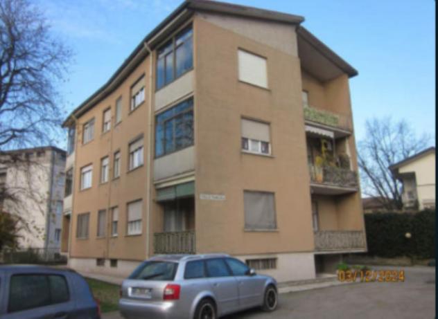 appartamento in vendita a Treviglio in zona Geromina