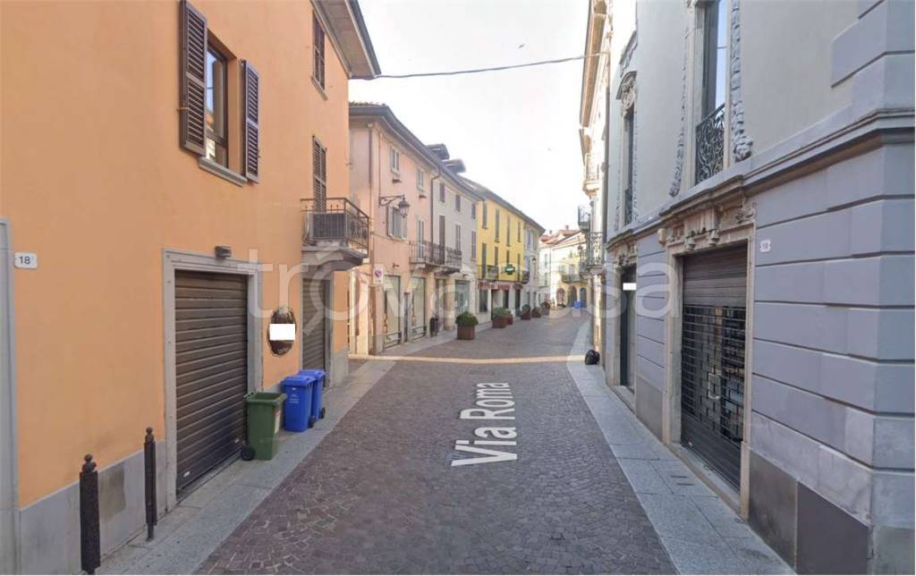 negozio in vendita a Treviglio