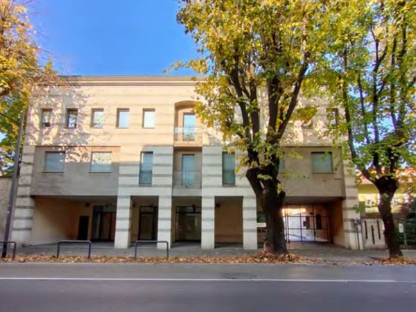 ufficio in vendita a Treviglio