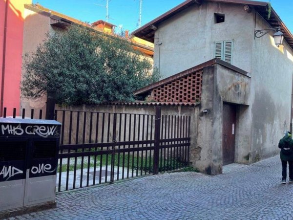 casa indipendente in vendita a Treviglio
