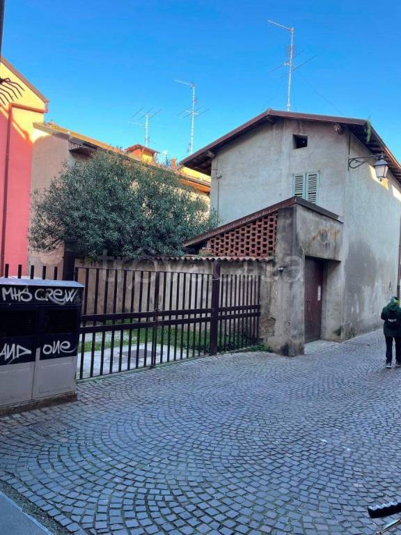 casa indipendente in vendita a Treviglio