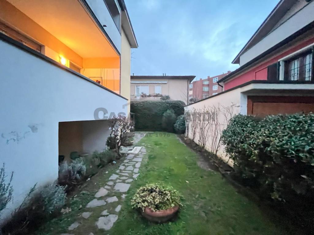 casa indipendente in vendita a Treviglio
