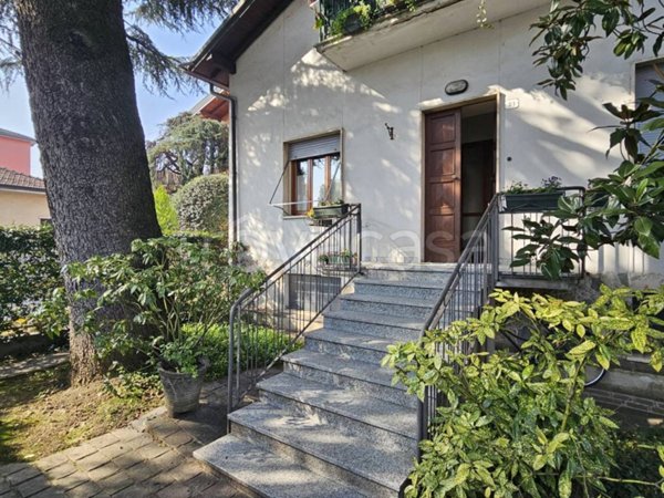 casa indipendente in vendita a Treviglio