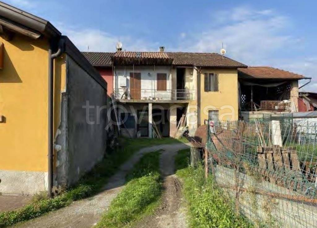 casa indipendente in vendita a Treviglio