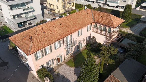 casa indipendente in vendita a Treviglio
