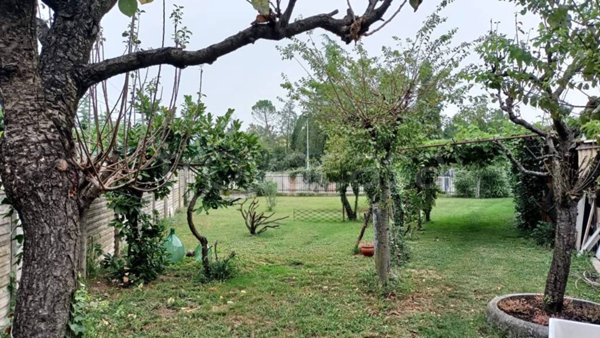 casa indipendente in vendita a Treviglio