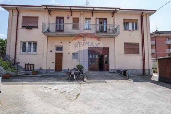 casa indipendente in vendita a Treviglio