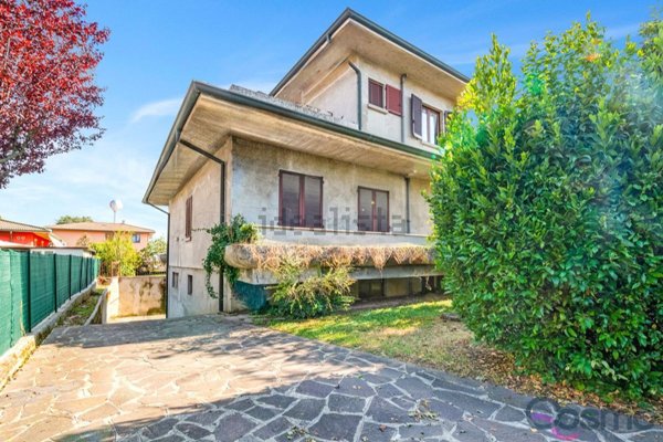 casa indipendente in vendita a Treviglio