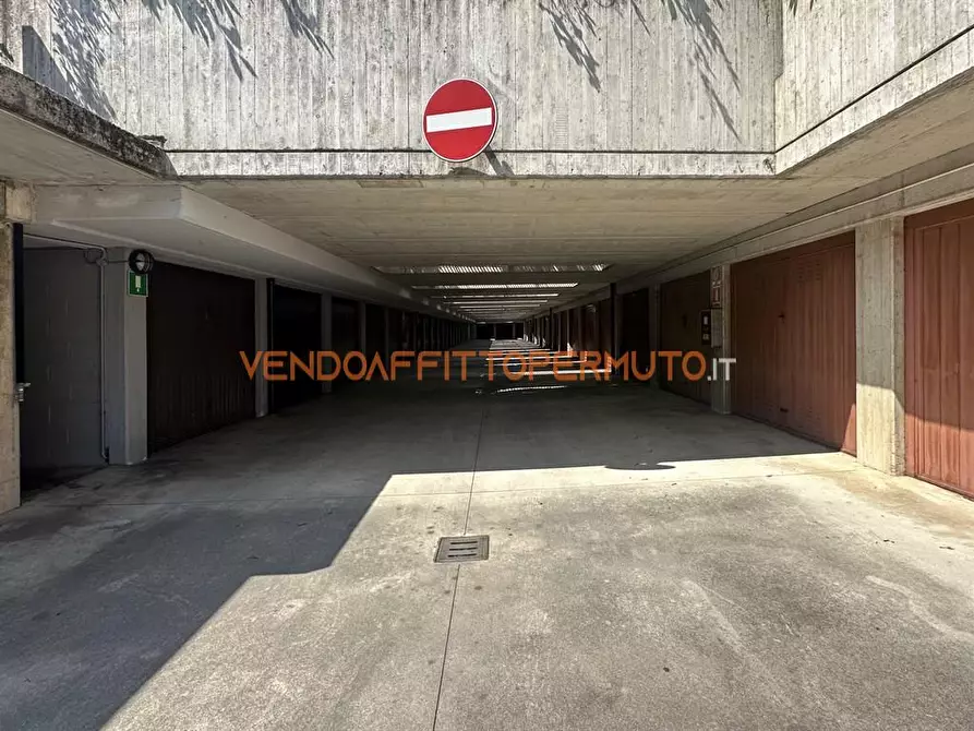 locale di sgombero in vendita a Treviglio