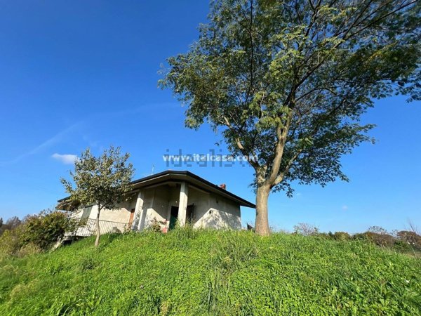 casa indipendente in vendita a Treviglio