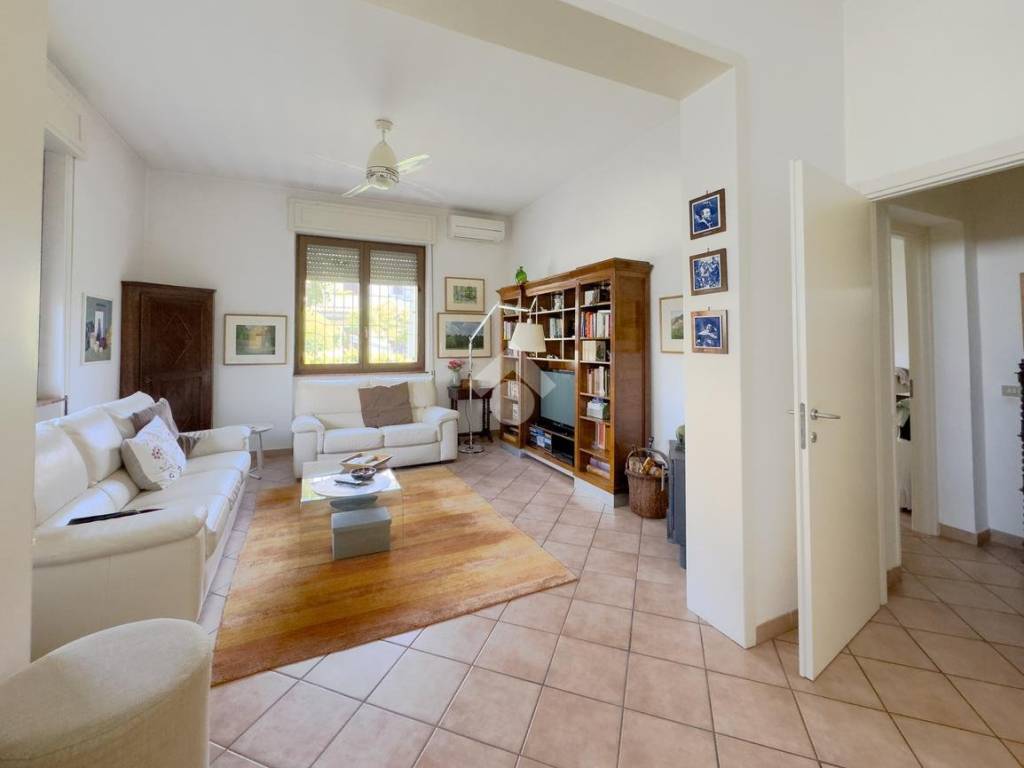 casa indipendente in vendita a Treviglio