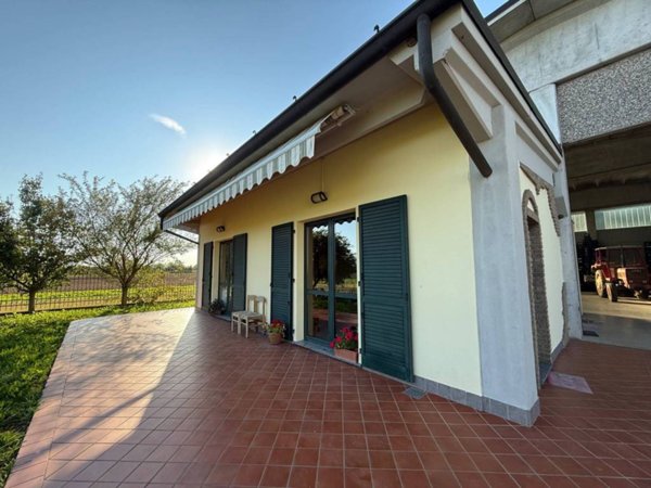 casa indipendente in vendita a Treviglio