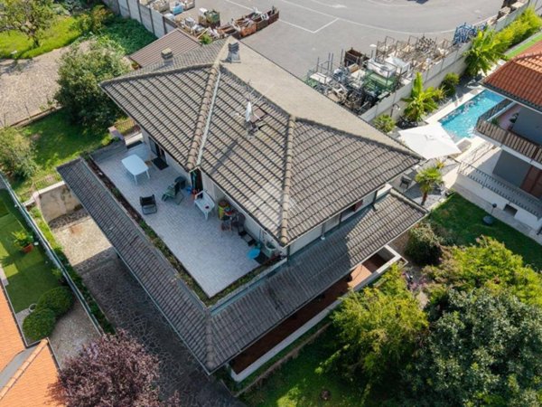 casa indipendente in vendita a Treviglio