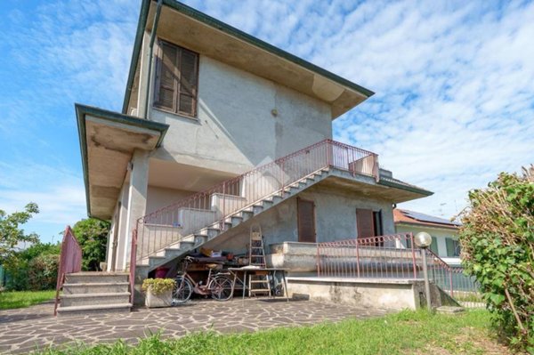 casa indipendente in vendita a Treviglio