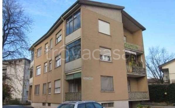 appartamento in vendita a Treviglio in zona Geromina