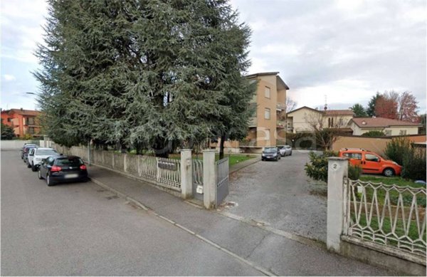 appartamento in vendita a Treviglio in zona Geromina
