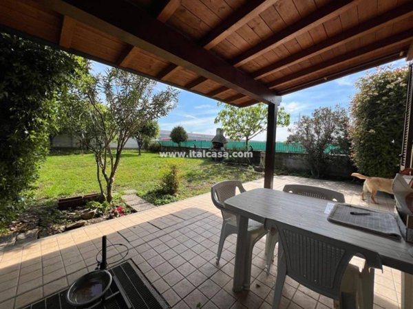casa indipendente in vendita a Treviglio