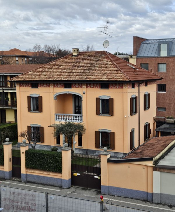casa indipendente in vendita a Treviglio