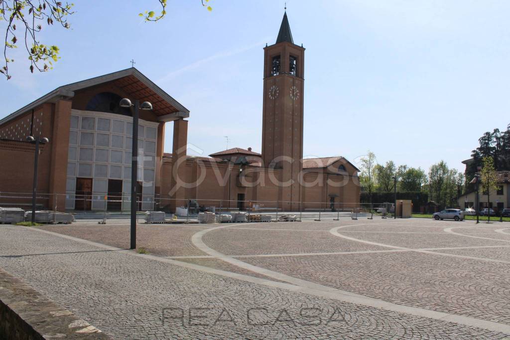 negozio in vendita a Treviglio
