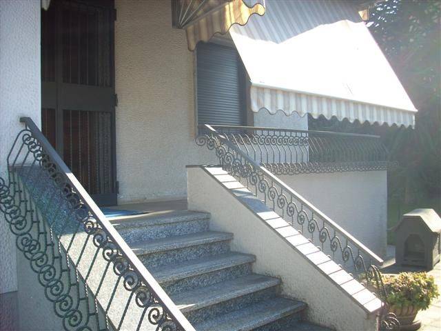 casa indipendente in vendita a Treviglio
