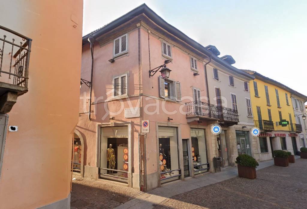 negozio in vendita a Treviglio