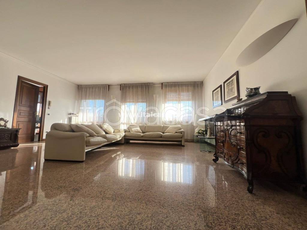 appartamento in vendita a Treviglio