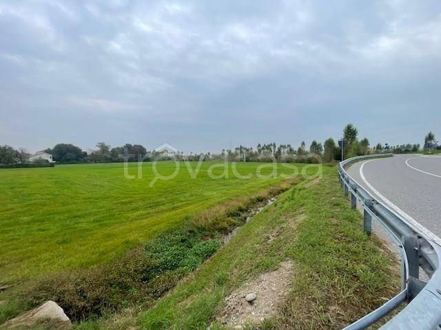 terreno edificabile in vendita a Treviglio
