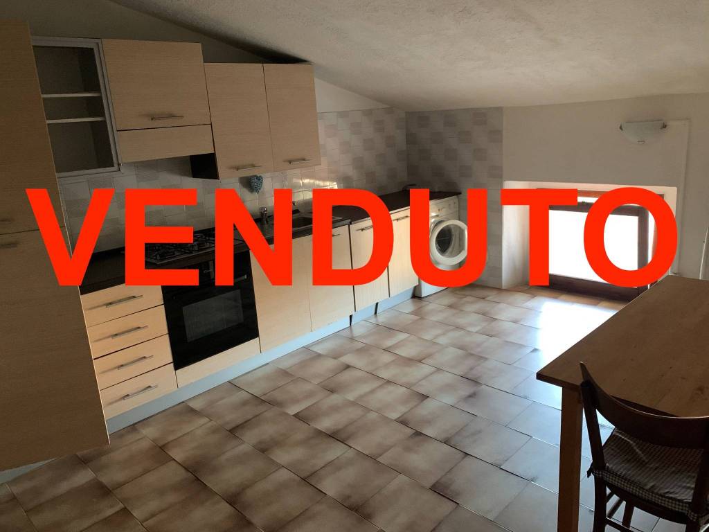 appartamento in vendita a Treviglio in zona Geromina