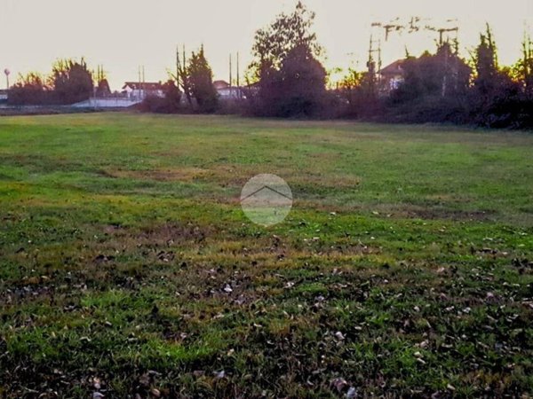 terreno agricolo in vendita a Treviglio
