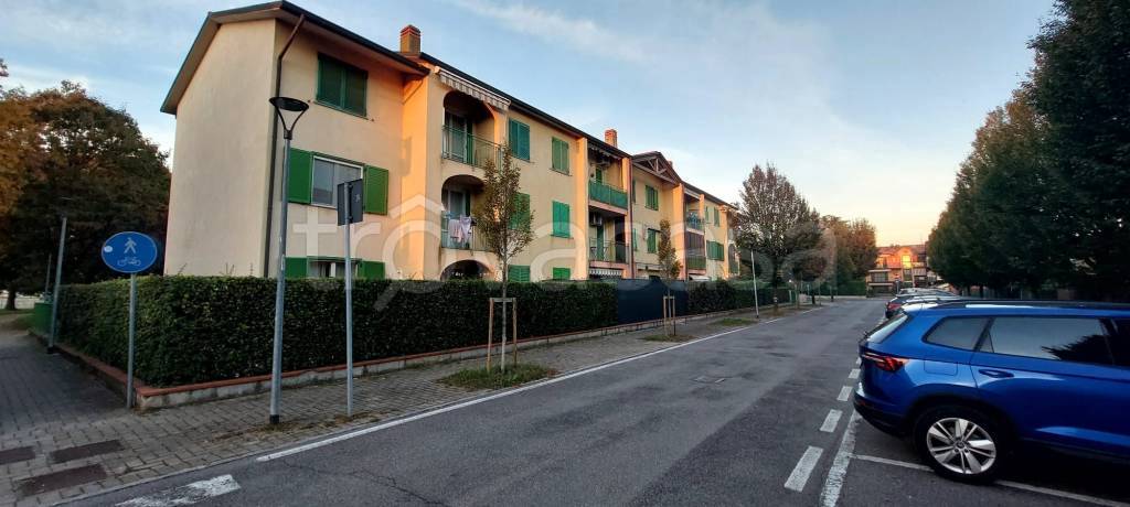 appartamento in vendita a Treviglio in zona Geromina