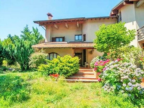 casa indipendente in vendita a Treviglio