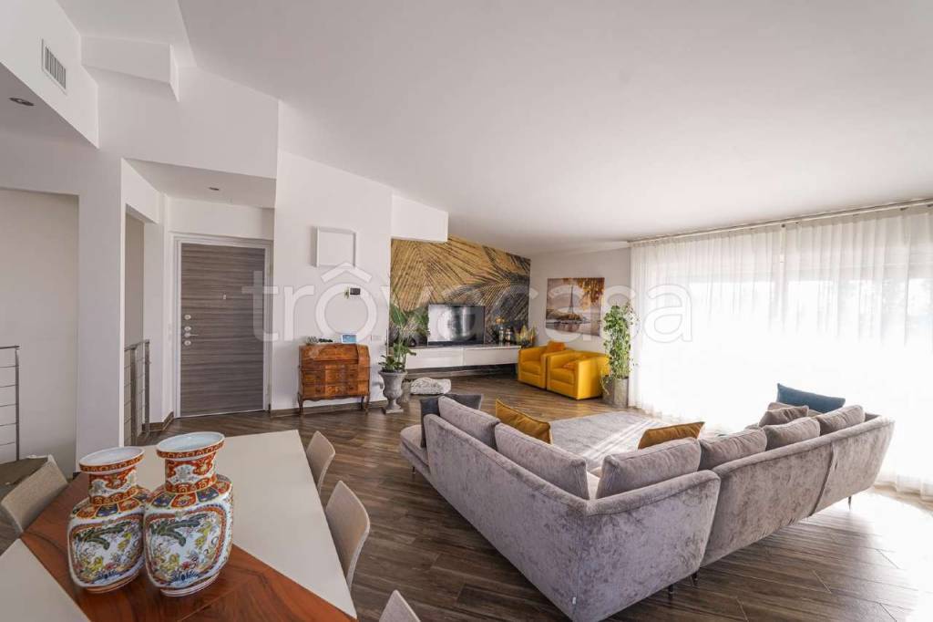 appartamento in vendita a Treviglio